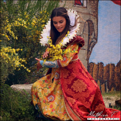 Qui offre un bouquet de roses à Marguerite ?