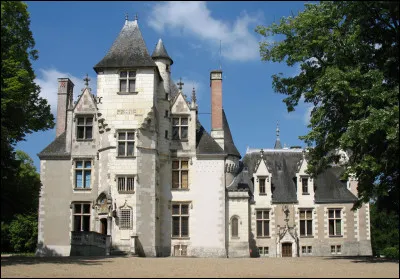 Refuge pour les poules, c'est le...