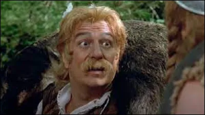 Cinéma : Combien de fois Christian Clavier a-t-il incarné le Gaulois Astérix ?