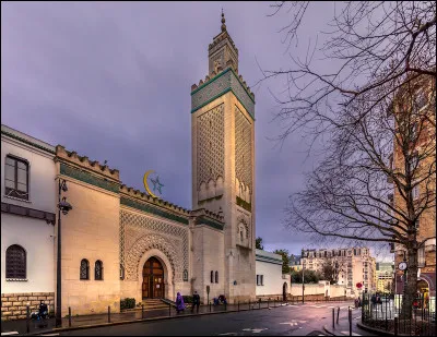 En quelle année a été inaugurée la grande mosquée de Paris ?