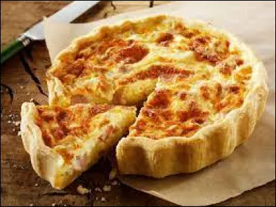 Gastronomie : Quels ingrédients n'entrent pas dans la composition de la quiche lorraine ?