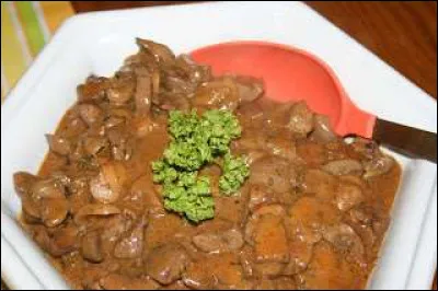 Empuse était le spectre horrible qu'Hécate faisait voir aux condamnés. Il avait un pied d'âne et un pied...