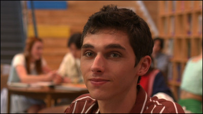 Comment se nomme ce garçon qui est en couple avec Quincy ?