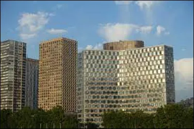 Politique et Institution : Que signifie la lettre C du sigle CSA ?