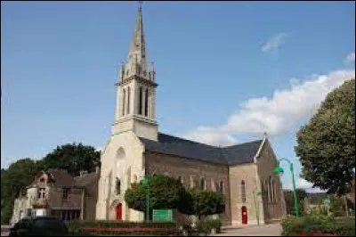 Nous terminons notre balade en Bretagne, au pied de l'église Sainte-Zéphirine, à Tréal. Commune de l'arrondissement de Vannes, elle se situe dans le département ...