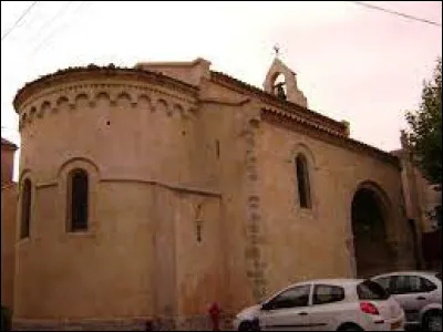 Nous sommes à Raissac-d'Aude, village situé dans l'ancienne région ...