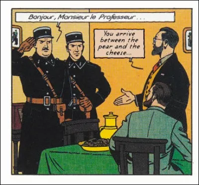 "Arriver entre la poire et le fromage" > Comment dirait-on cela en anglais, mais retraduit en français ?