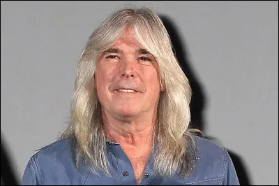 L'instrument de Cliff Williams (du groupe ACDC) était :