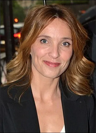 Qui est cette Alix, actrice de cinéma, de téléfilms et de séries télévisées ?