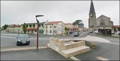 Pour finir, je vous emmène dans les Deux-Sèvres à Saint-Pierre-des-Échaubrognes. Nous serons dans l'ancienne région ...