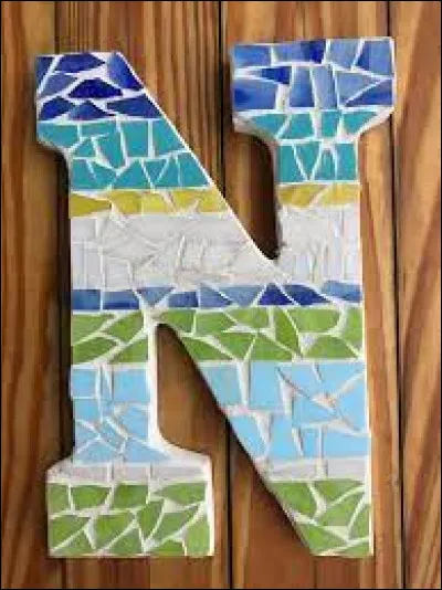 Nestor : dans les aventures de Tintin, au service de qui travaillait Nestor, le fidèle maître d'hôtel du château de Moulinsart, avant d'être le majordome du Capitaine Haddock ?