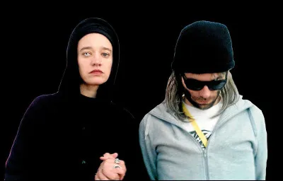 D'après les paroles d'une chanson de Sexy Sushi, il faudrait plonger les enfants...