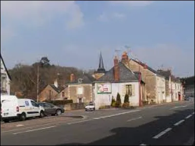 Nous sommes dans les Pays-de-la-Loire, à Clermont-Créans. Commune du Haut-Maine, dans l'arrondissement de La Flèche, elle se situe dans le département ...