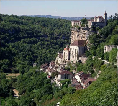 En 1347, Anthéa mourut saintement après être sortie de son monastère pour soigner les malades. On dit quelle exerçait près de Rocamadour.
Que signifie le nom ?