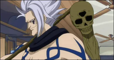 Quel est le nom de la guilde clandestine que Natsu, Erza, Grey et Lucy devaient surveiller ?