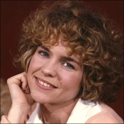 Qui est cette chanteuse qui interpr&eacute;tait la chanson ''"P'tit bouchon'' dans les ann&eacute;es 80 ?