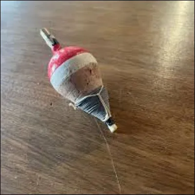 Quel autre nom donne-t-on au bouchon de p&ecirc;che ?