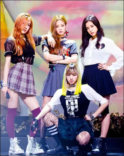 On monte d'un cran, peux-tu me dire la date de création de Blackpink ?