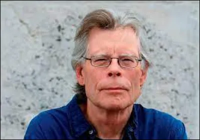 Littérature : Quel livre de Stephen King conte l'histoire d'un énorme saint-bernard qui se fait infecter par le virus de la rage et se transforme en redoutable machine à tuer qui piège dans leur voiture une femme et son enfant ?