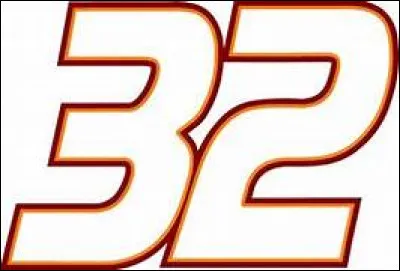 Quelles noces célèbre-t-on après 32 ans de mariage ?