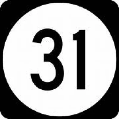 Quel pape a régné durant 31 ans et 7 mois ?