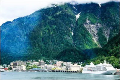 Juneau est la capitale de l'État d'Alaska, un des États-Unis