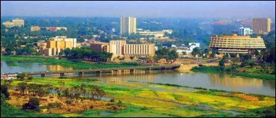 Niamey est la capitale du Nigéria.