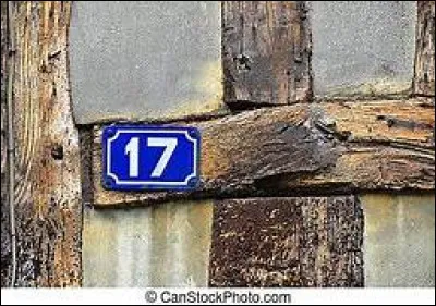 Quel élément chimique a 17 comme numéro atomique ?