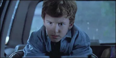 Y a-t-il un petit gar&ccedil;on dans le film ?