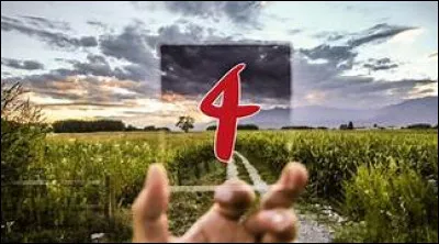 Combien de diviseurs 4 a-t-il ?