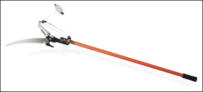 Quel est cet outil coupant monté au bout d'une perche qui sert à couper les branches hautes sans échelle ?