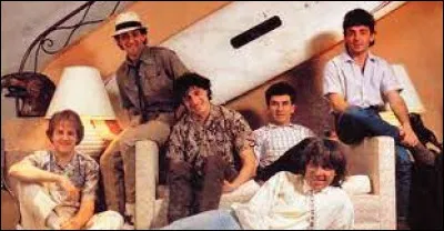 Complétez ces paroles de Cookie Dingler : "Ne la laisse pas tomber/ Elle est si fragile...