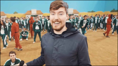 Sa dernière vidéo est "Train vs énorme gouffre".