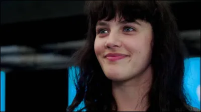 Dans l'épisode 2 de la saison 1 de la série ''Black Mirror'', tous les personnages sont confrontés au monde extérieur, sans aucun écran.