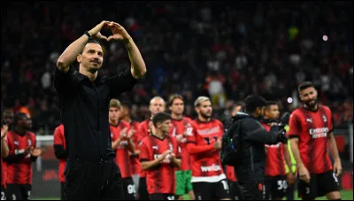 À quel âge arrête-t-il le football ?