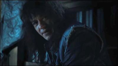 Que dit-il à Dustin ?