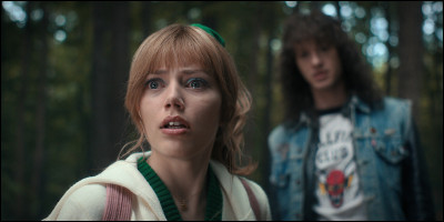 Qu'essaie-t-il de vendre à Chrissy ?