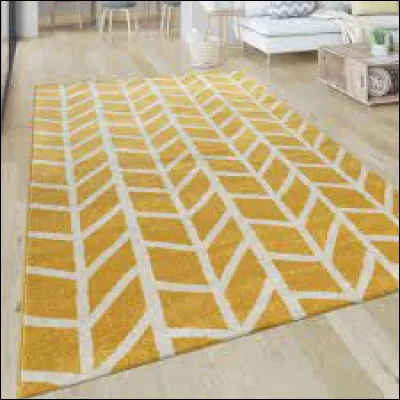 Quelle est cette décoration jaune ?