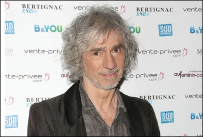 Au 31 juillet 2023, Louis Bertignac est âgé de 69 ans.