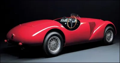 Quelle est cette voiture de sport italienne ?