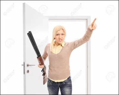 Dans la cour de la récréation, quelquun se fait menacer. Que fais-tu ?