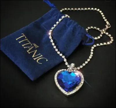 Comment se nomme le fameux collier de Rose ?