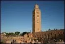 La Kutubiyya est la principale mosque de Marrakech. Eleve au XIIe s. , surmonte d'un minaret sobrement dcor de briques et dote d'un remarquable minbar, elle est un bel exemple de l'art de l'Islam