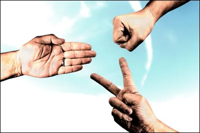 Quelle est l'autre appellation du jeu ''pierre-papier-ciseaux'' ?