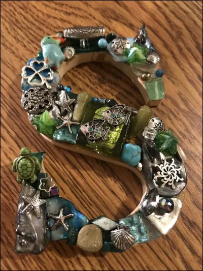 Sabot de Vénus : de quelle famille fait partie cette fleur majestueuse ?