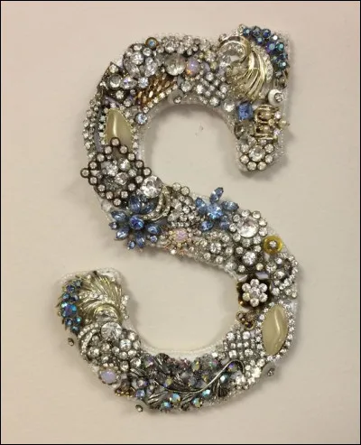 Seul : qui chantait : "celui qui n'a jamais été seul, au moins une fois dans sa vie..." ?