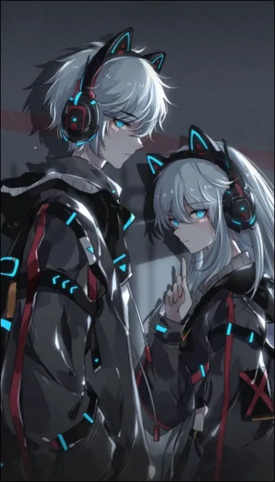 Puis un moment, tu aperçois plein de paparazzis qui se dirigent vers l'acteur en question, que fais-tu ?