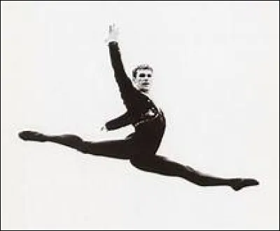 A quel âge a-t-il obtenu son bac ?