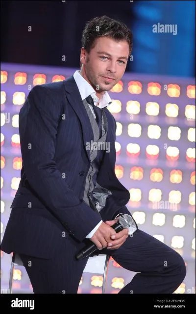 Quelle chanson est de Christophe Mae ?