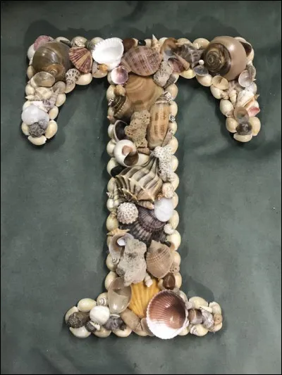 Tatin : chacun connaît cette tarte de légende attribuée à une maladresse d'une des surs Tatin. Quel était le prénom de cette restauratrice nommée Tatin.